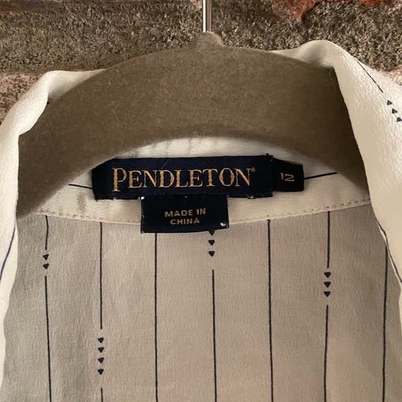 Lightweight Pendleton button up - Picture 3 of 4